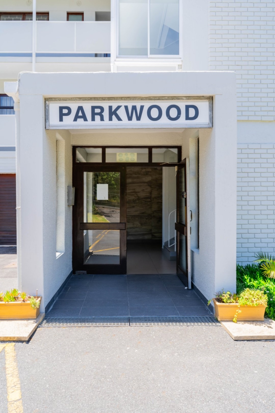 2 Bedroom Property for Sale in Rosebank Western Cape